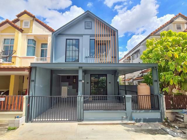 บ้านรีโนเวทใหม่ "วรารักษ์ รังสิต คลอง 3" พร้อมเข้าอยู่