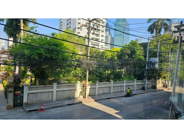 R68-069ขายที่ดินสุขุมวิท33 หลังห้างเอ็มควอเทียร์ เนื้อที่ 2ไร่ 2งาน 23 ตารางวา