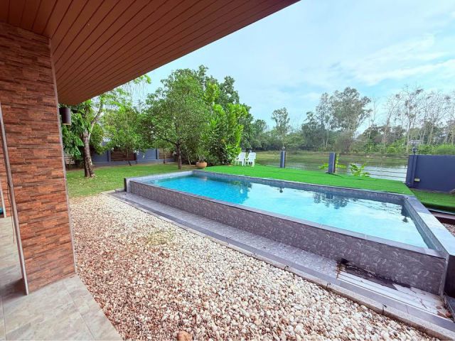 R24- Pool villa ให้เช่า อยู่บนถนนวงแหวนรอบ 2 ใกล้แยกรวมโชค