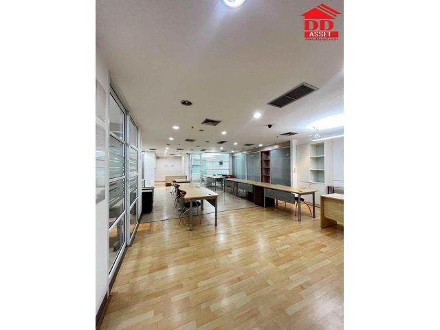 For rent ให้เช่าออฟฟิศ ตึกพหลโยธินเพลส พลาซ่า ใกล้ BTS อารีย์