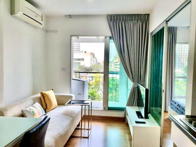 ขายคอนโด แอสปาย พระราม 4 ขนาด 30 ตารางเมตร ตึก B ชั้น 4 ถนนพระราม 4 แขวงพระโขนง เขตคลองเตย กรุงเทพมหานคร