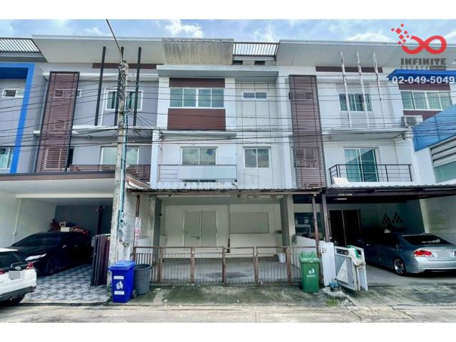 ขายทาวน์โฮม 3ชั้น เนอวานา พาร์ค สุขุมวิท77 ใกล้สนามบิน 21ตร.ว.3ห้องนอน