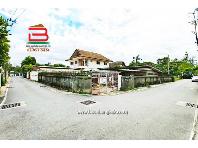 ที่ดินแปลงมุม เนื้อที่ 100 ตรว. เลี่ยงเมืองปากเกร็ด 46 ถนนติวานนท์ ต.บางตลาด อ.เมือง จ.นนทบุรี