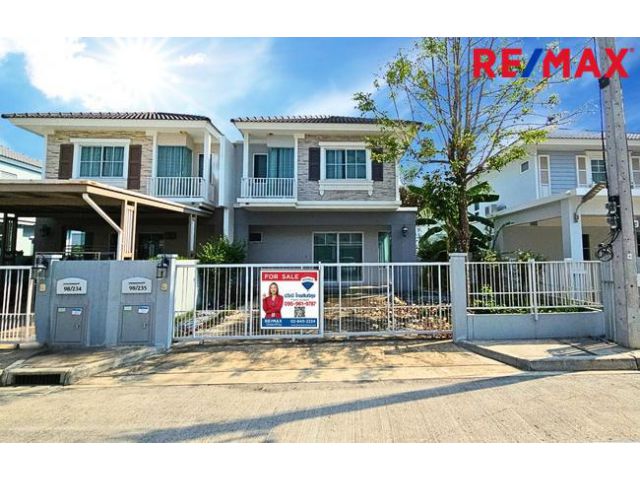 ขาย บ้านวิลลาจจิโอ 2 พระราม 2 บางน้ำจืด สมุทรสาคร 37.4 ตร.วา ราคาถูกสุด ไม่เคยอยู่ ใหม่ คุ้ม ขายต่ำกว่าทุน พร้อมเข้าอยู่