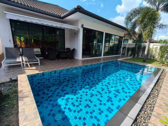 H899 ให้เช่าบ้านเดี่ยว พูลวิลล่า พร้อมสระว่ายน้ำ ห้วยใหญ่ พัทยา รับสัตว์เลี้ยง