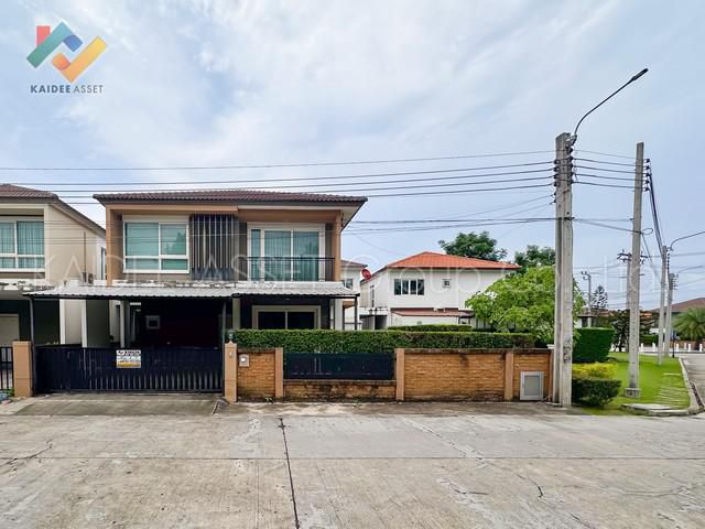 โกลเด้น วิลเลจ อ่อนนุช–พัฒนาการ | บ้านแฝด Fully Furnished