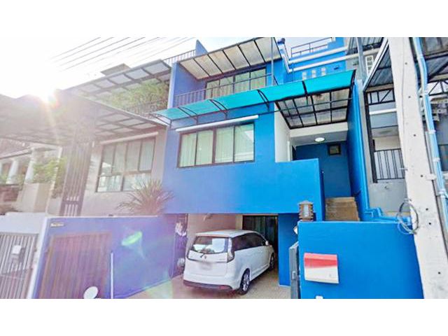 โฮมออฟฟิศ 5ชั้น พร้อมเฟอร์ฯ 4นอน  ถ.ลาดพร้าว37-45 BTS ภาวนา 1กม.