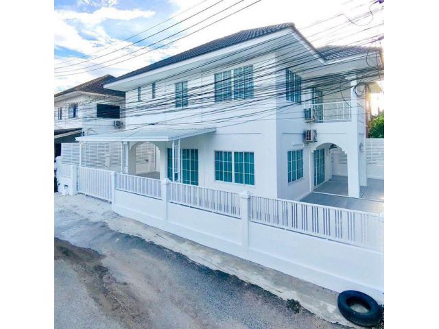 #ขายบ้านเดี่ยว 2 ชั้น รีโนเวทใหม่ พร้อมเฟอร์ Built-in ครบจัดเต็ม ราคาเพียง 5,790,000 บาท