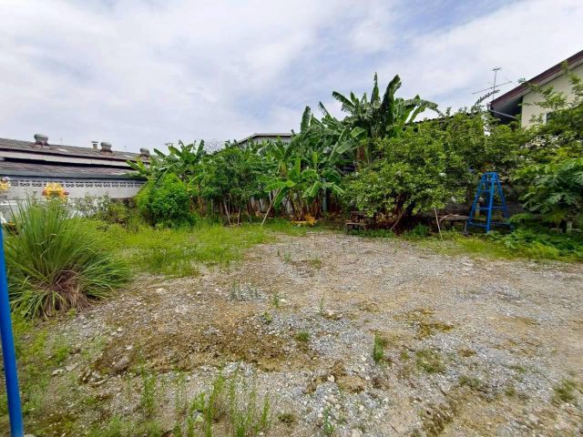 ขายที่ดินจอมทอง 152 ตรว ติดถนนคอนกรีตสาธารณะ ถมแล้ว ซ.เอกชัย 32 แยก 4 จอมทอง กรุงเทพมหานคร