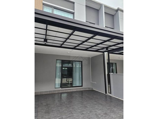 ให้เช่าทาวน์โฮม 2 ชั้น Pleno สุขุมวิท-บางนา 3 ติด IKEA ทางออกที่