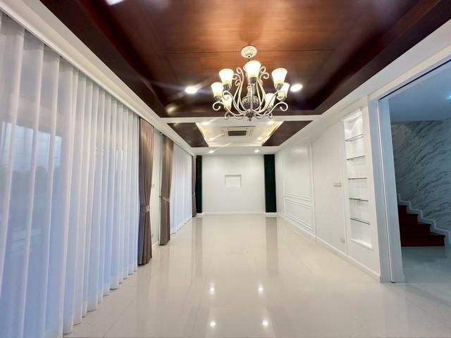 บ้านเดี่ยวหมู่บ้านสารินซิตี้ พระราม 2