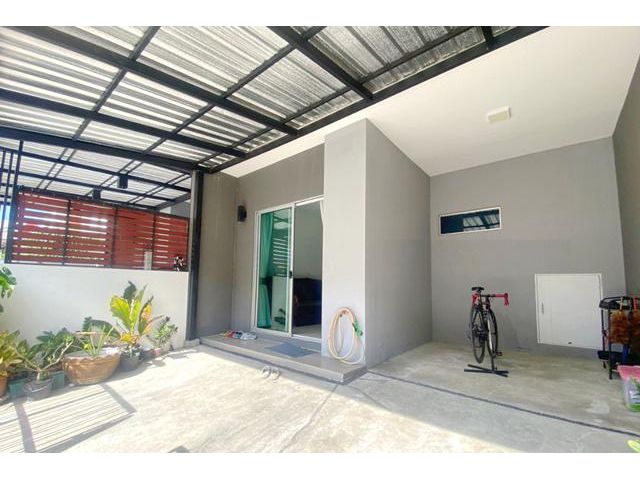 ทาวน์โฮม 2 ชั้น 22 ตร.วา.ม.รามคำแหง-ร่มเกล้า 4 นอน ถ.ราษฏร์พัฒนา