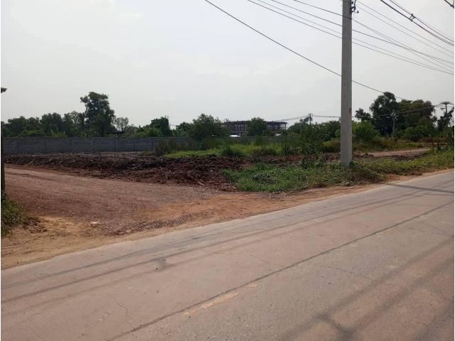 ️ ที่ดินหัวมุม ติดถนน 3 ด้าน — ทำเลทอง คลองสาม (ปทุมธานี)