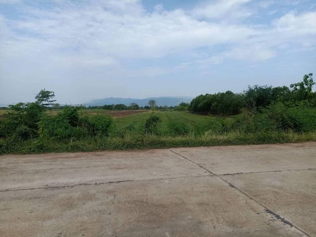 L744 ขายที่ดินทำเลดี 10 ไร่ ใกล้ตัวเมืองเพชรบูรณ์