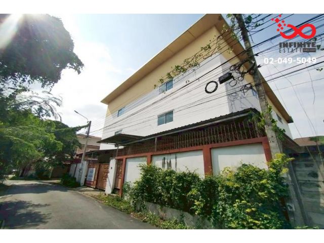 ขายตึก 3ชั้น 900ตรม.พร้อมที่ดิน 200ตรว.ลาดปลาเค้า 14 ลาดพร้าว