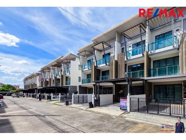 New Listing! 2025 ] Town Avenue Cocos ทาวน์โฮมจาก Sansiri หลังมุม 22.5 ตร.วา (ต่อเติมครัวสวย L- Shape Modern ครบ