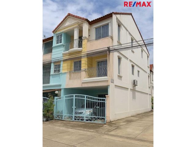 ขายทาวน์โฮม พระราม2 อมรชัย5 หลังมุม สมุทรสาคร