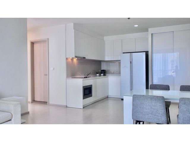 For Rent Condo Rhythm Sukhumvit 42 fully furnished (S03-2159)
