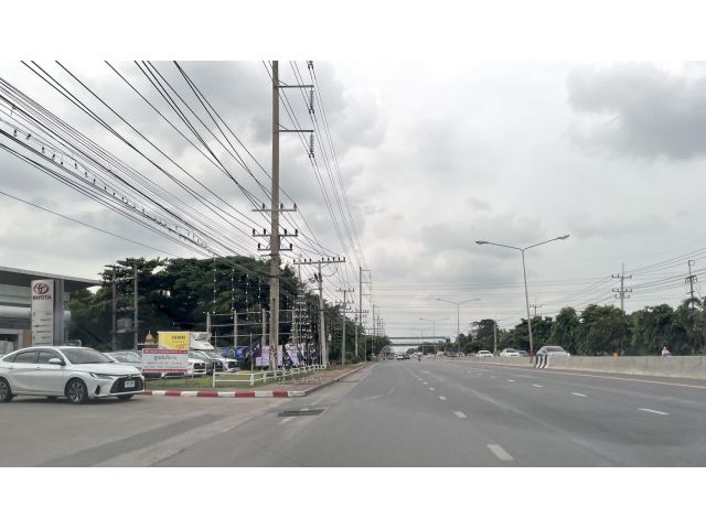 ขายไร่ละ 7,500,000 บาท ที่ดินติดถนนรังสิต นครนายก คลอง 7 ธัญบุรี