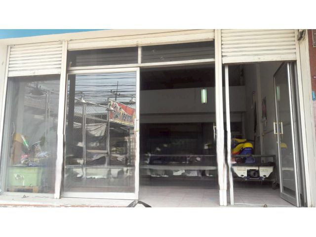 ขายอาคารพาณิชย์ 5 ชั้น ทำเลทอง บูรพาซิตี้ บางนา-ตราด กม.42 (ติดร้านทองแม่ศรี)