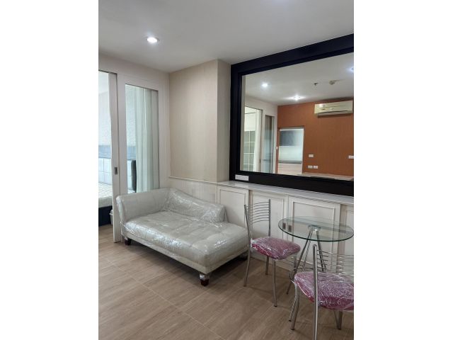 For Rent Condo Life @Sathorn 10 fully furnished (S15-5322)