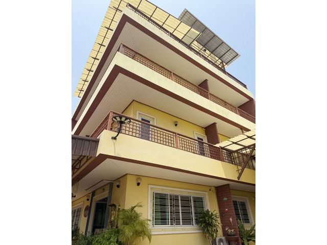 ขายด่วน ออฟฟิศและโกดัง พื้นที่ 200 ตรว.   28 ล้านบาท