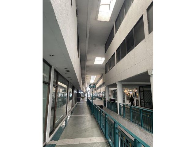 ปล่อยเช่าตึกสามชั้น ย่าน rca สามารถเลือกชั้นเช่าได้