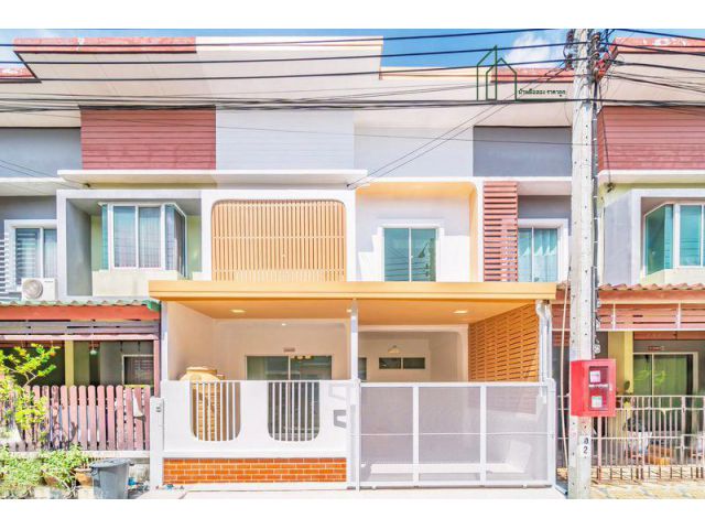 หมู่บ้านบัวทองธานี เฟส 17 บางบัวทอง ทาวน์เฮาส์ รีโนเวทพร้อมอยู่
