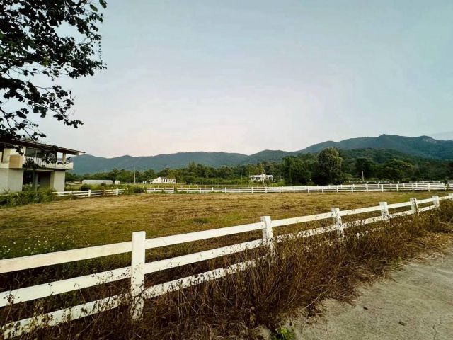 #ขายที่ดินแม่ออน-สันกำแพง ที่สวย วิวดอย มี 3 แปลง วาละ 11,000