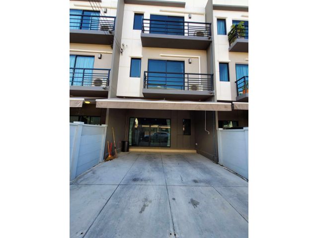 S04-0068  ให้เช่าทาวน์โฮม โครงการบ้านกลางเมือง ปิ่นเกล้า - จรัญ