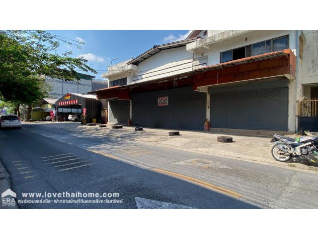 ขายอาคารติดถนนโกสุมรวมใจ ดอนเมือง เหมาะค้าขาย อาคารใหญ่ 120 ตรว. ห่างถนนใหญ่วิภาวดีรังสิตเพียง 1 กิโลเมตร