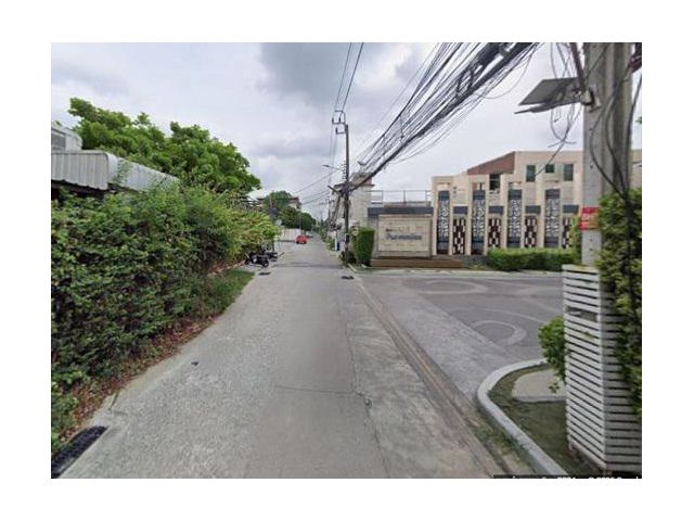 ที่ดินทำเลทองกลางรัชดา 36 460 ตร.วา ถนนเข้าออกสะดวก บรรยากาศร่มรื่น