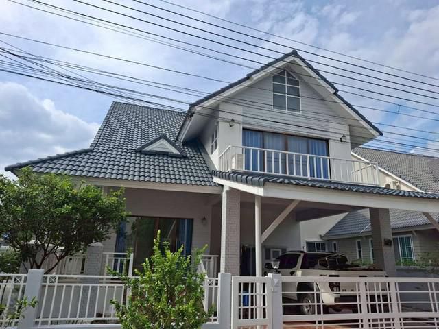 บ้านเดี่ยวพร้อมอยู่ ขายบ้านมือสอง คันทรี่โฮม2 ศรีราชา ใกล้มอเตอร์