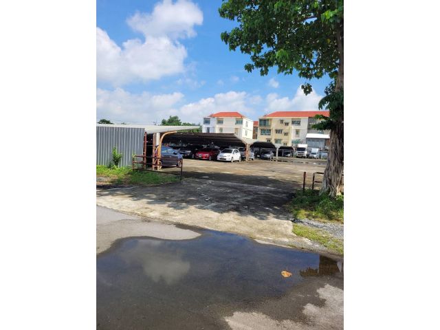 R68-078ที่ดินติดถนนสุคนธสวัสดิ์. ขายที่ดินกรุงเทพที่ดิน 9-2-45 ไร่  ติดถนนสุคนธสวัสดิ์  หลังติดซอย นาคนิวาส48   ทำเลดี  ผังเมืองสีเหลือง