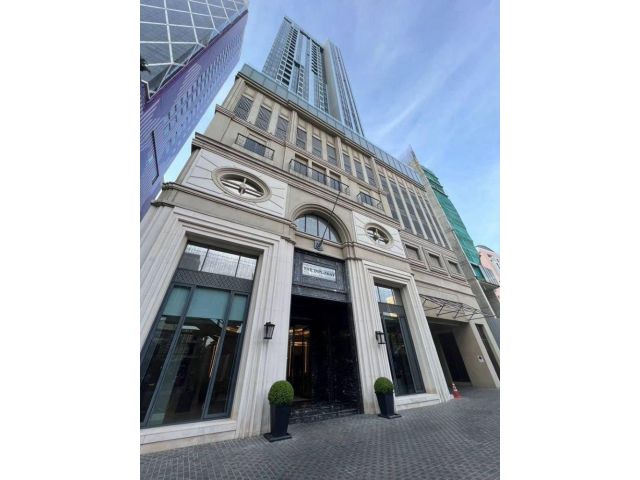 ขายหรือให้เช่าคอนโดเดอะ ดิโพลแมท สาธร ชั้น 23 75 ตร.ม. เฟอร์นิเจอร์ครบ ใกล้ไอคอนสยาม ติด BTS สุรศักดิ์