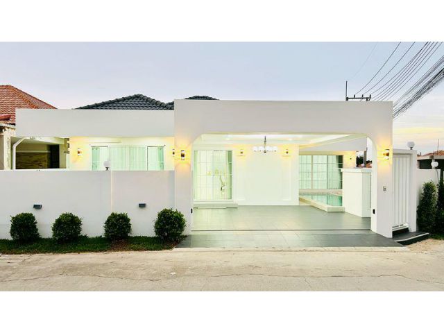 ขายบ้านพูลวิลล่า รัตนากรวิลเลจ 17 หนองปรือ พัทยา ตกแต่งพร้อมเฟอร์นิเจอร์ สระว่ายน้ำส่วนตัว