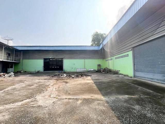 ขายที่ดินพร้อมสิ่งปลูกสร้างโกดัง 2-0-12 ไร อ.บางละมุง จ.ชลบุรี