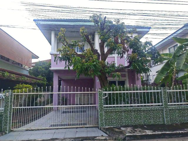 บ้านเดี่ยว 2 ชั้น หมู่บ้านพาร์ควิลเลจ บางบัวทอง