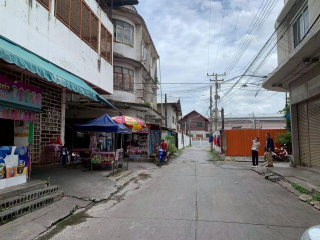 ขายที่ดิน ใจกลางปากน้ำโพ ขนาด 685 ตารางวา