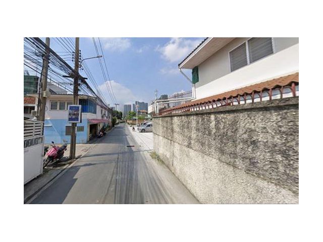 ขายที่ดินสวย ลาดพร้าว ซอย 1 เข้าซอยไม่ลึก ใกล้ถนนพหลโยธินและวิภาวดี