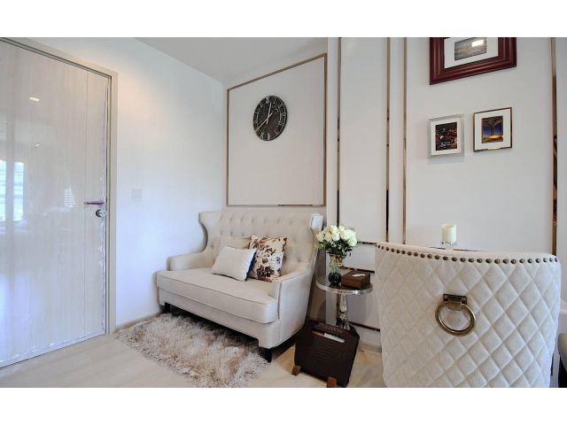 Life One Wireless safe