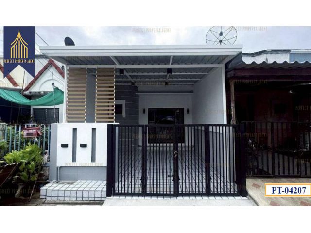 ทาวน์เฮ้าส์พิมลราช 1 ชั้นเดียวราคาย่อมเยาว์