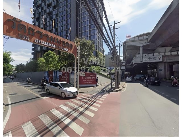 ขายที่ดิน เมนซอยปุณณวิถี แขวงบางจาก เขตพระโขนง ทิศตะวันตกเฉียงใต้ / ทิศเหนือ  เนื้อที่ 1100 ตารางวา