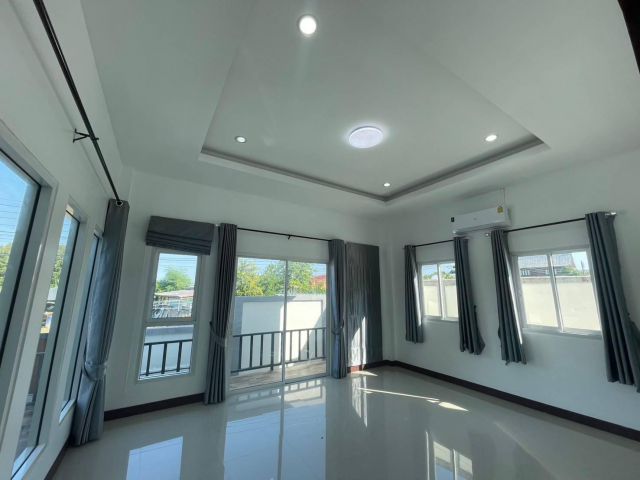 ขายด่วน!!!บ้านเดี่ยวพร้อมสระว่ายน้ำ 62 ตรว. ต.หัวหิน อ.หัวหิน จ.ประจวบคีรีขันธ์ พร้อมโอน 5,200,000