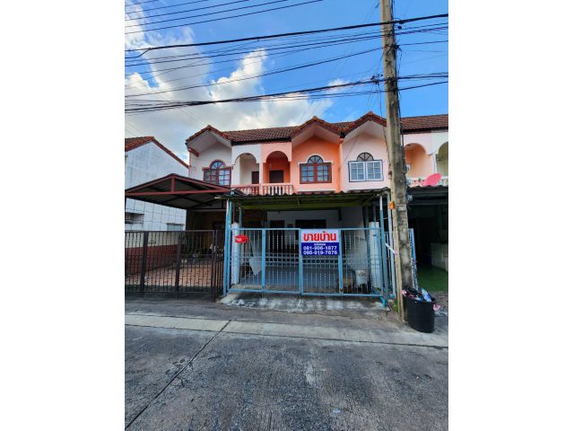 ขายทาวน์เฮ้าส์สวย ราคาดี  หมู่บ้านเฉลิมสุข12 พหลโยธิน53 แขวงอนุสาวรีย์ เขตบางเขน กทม