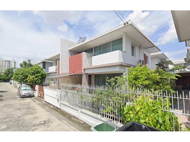 พร้อมเฟอร์ฯครบ 3นอน ตลาดเคหะบางพลี บ้าน 2ชั้น  38ตร,ม.ตลาดใจโต300