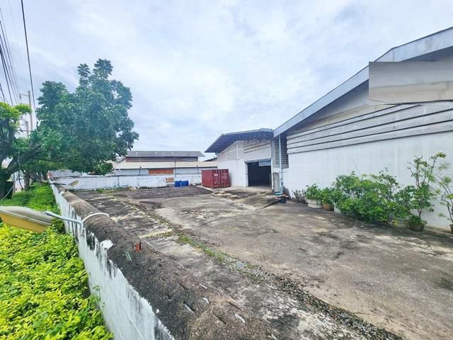 ถ.สุขสวัสดิ์ 64–74 โกดังพร้อมสำนักงาน 480ตร.ม ประชาอุทิศ-บางครุ