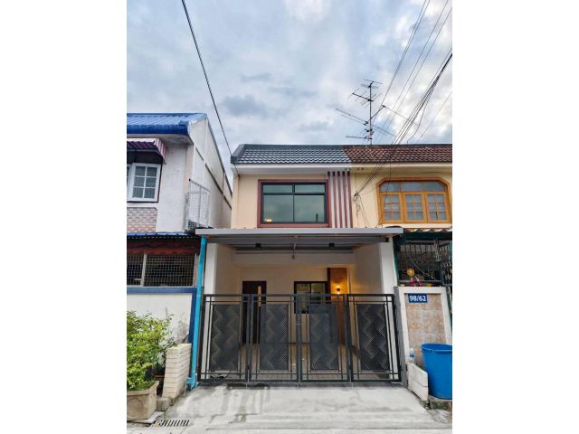 หมู่บ้านสมชายพัฒนา