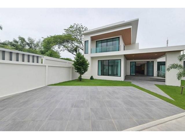 ขายบ้านพลูวิลล่า ใกล้ชายหาดจอมเทียน พัทยา บางละมุง ชลบุรี