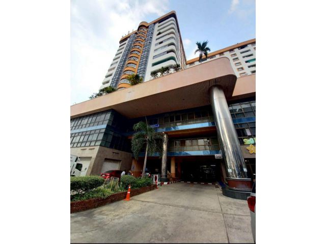 ขายคอนโด ออนป้า ทาวเวอร์ อาคาร 1 ชั้น 16 เนื้อที่ 95.96 ตารางเมตร 2 ห้องนอน พร้อมเฟอร์นิเจอร์บิ้วอิน ซอยจรัญสนิทวงศ์ 67